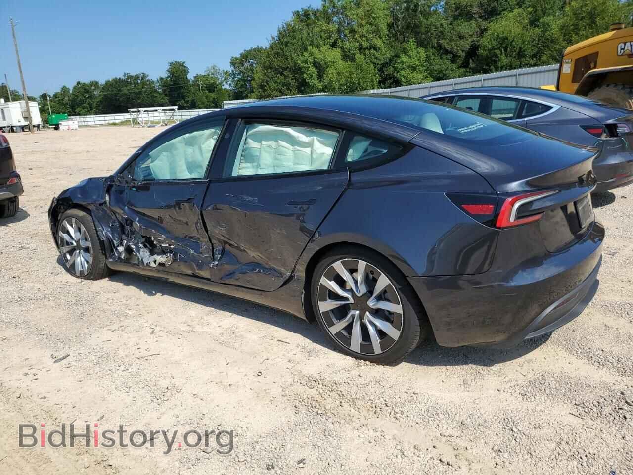 2025 TESLA MODEL 3 - VIN: 5YJ3E1EAXSF904061 - Photo 2