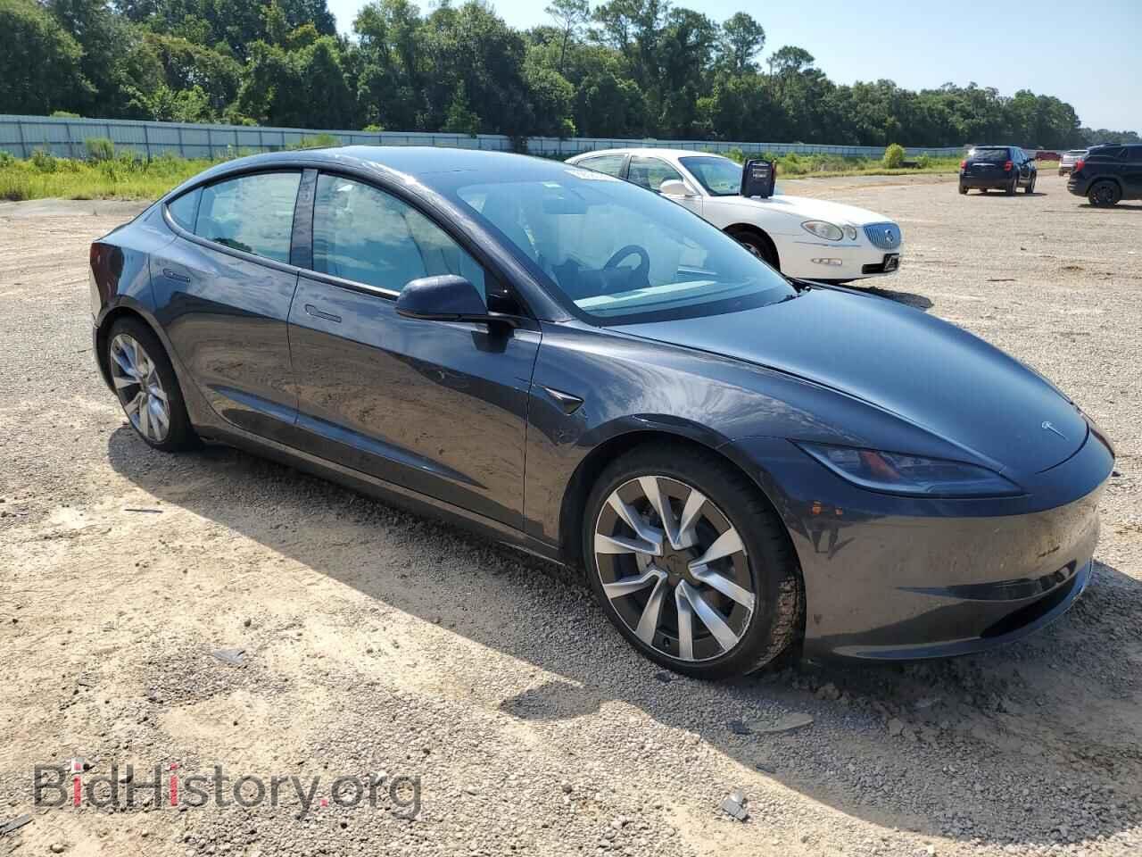 2025 TESLA MODEL 3 - VIN: 5YJ3E1EAXSF904061 - Photo 4