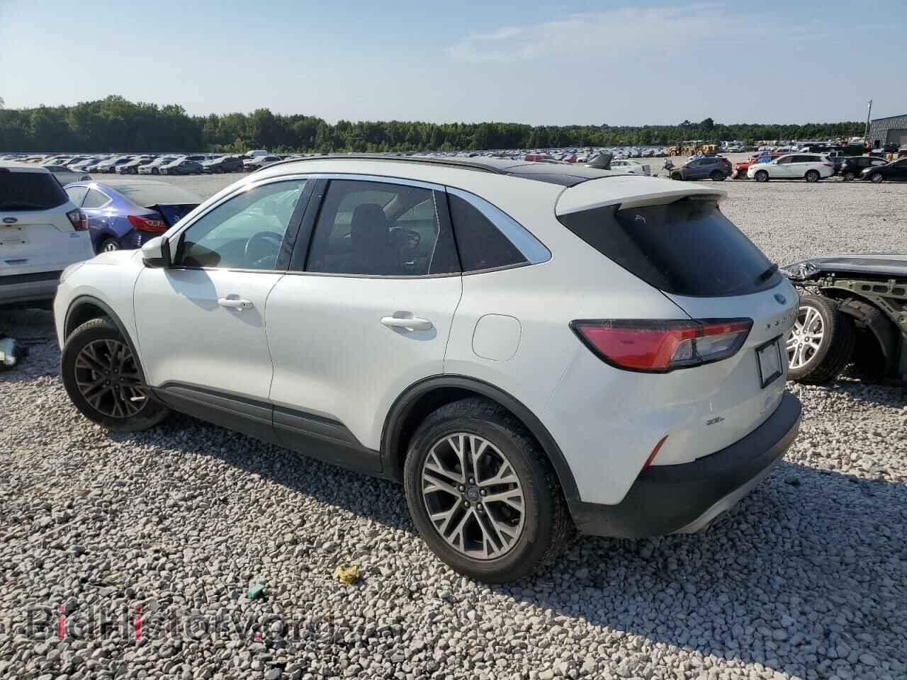 2020 FORD ESCAPE - VIN: 1FMCU9H67LUB59377 - Фото 2