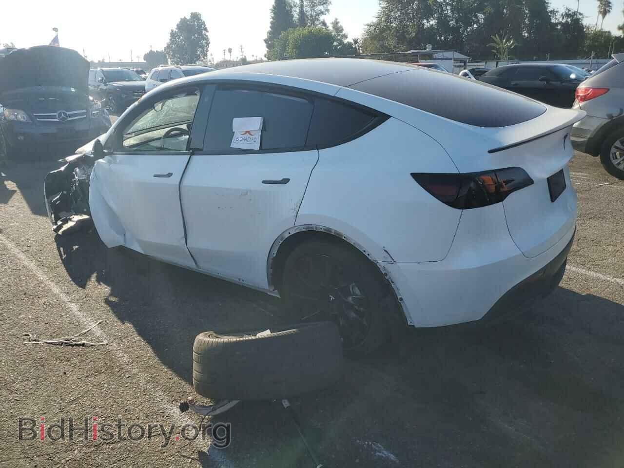 2023 TESLA MODEL Y - VIN: 7SAYGDEE3PF623251 - Фото 2