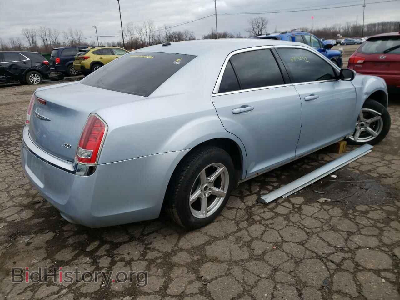 2013 CHRYSLER 300 - VIN: 2C3CCAAG6DH644033 - Фото 3