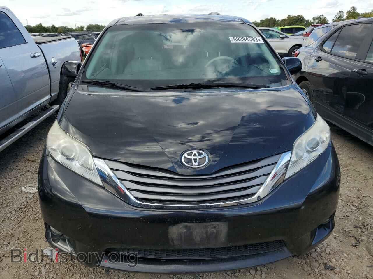 2011 TOYOTA All Models - VIN: 5TDYK3DC4BS174852 - Фото 5