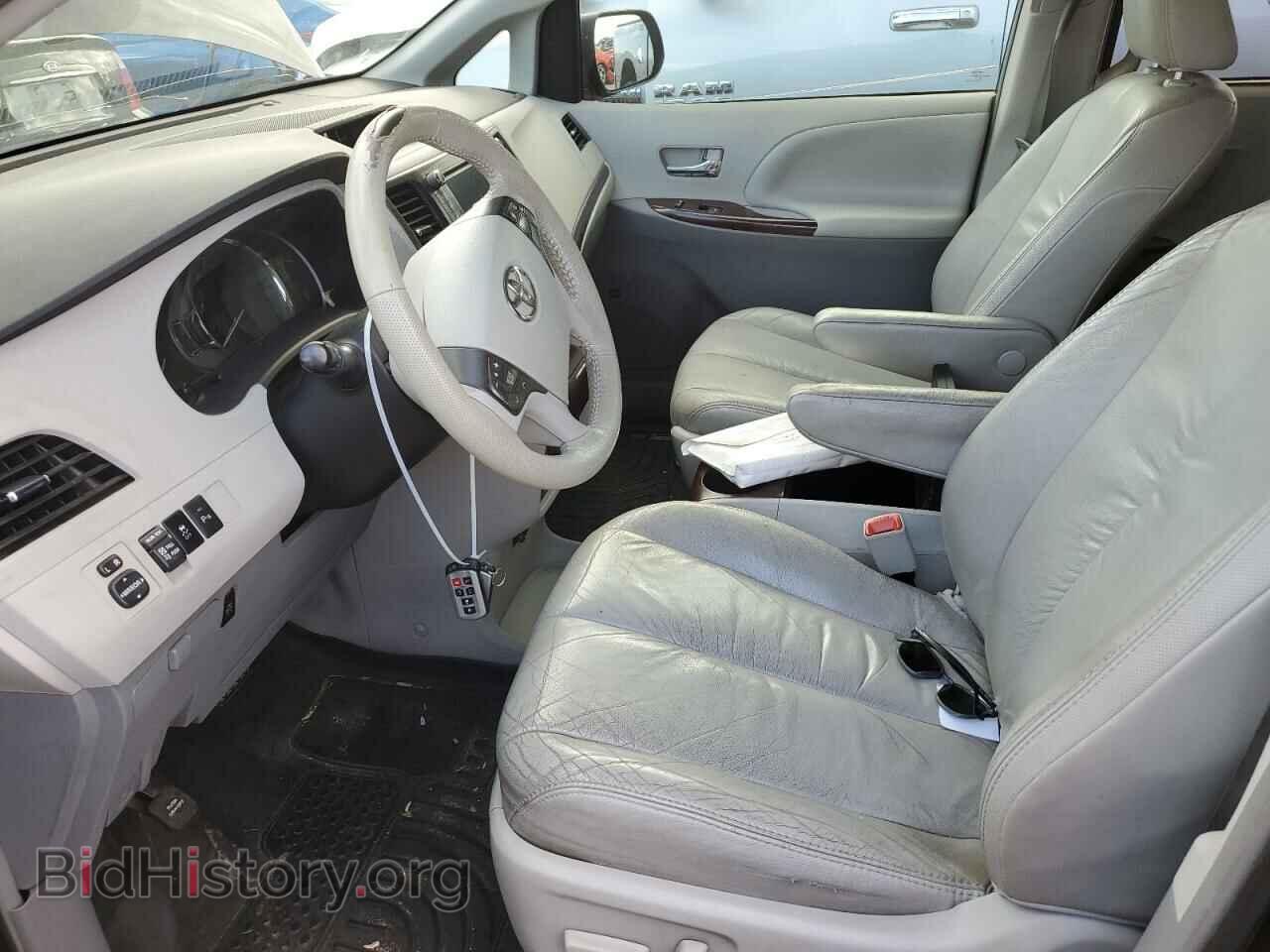 2011 TOYOTA All Models - VIN: 5TDYK3DC4BS174852 - Фото 7
