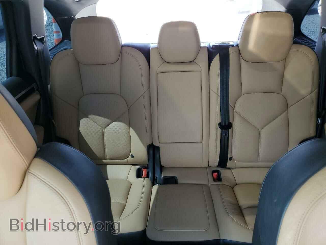 2016 PORSCHE CAYENNE - VIN: WP1AA2A20GLA02285 - Фото 10