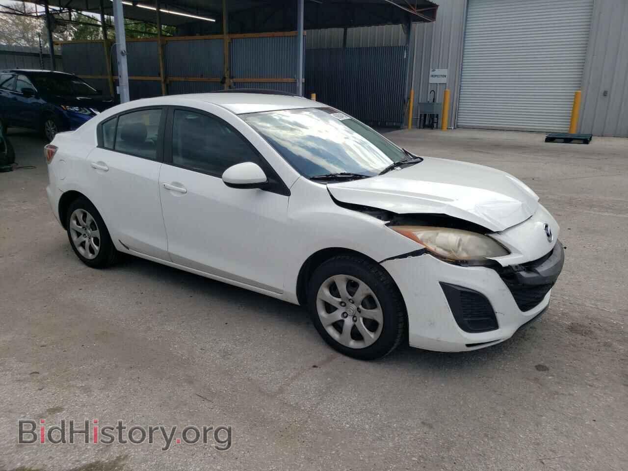 2011 MAZDA 3 - VIN: JM1BL1UF7B1375787 - Фото 4