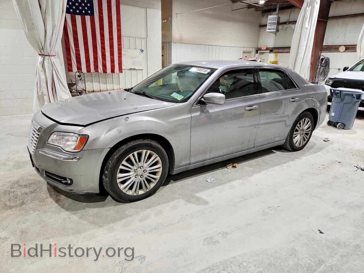 Фотография 2C3CCARG4EH179516 - CHRYSLER 300 2014