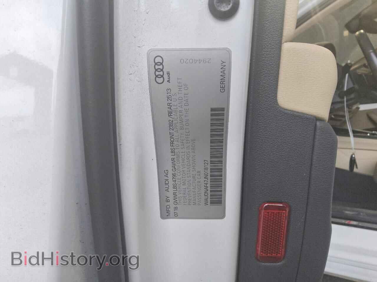 2018 AUDI A4 - VIN: WAUDNAF47JN018127 - Фото 12
