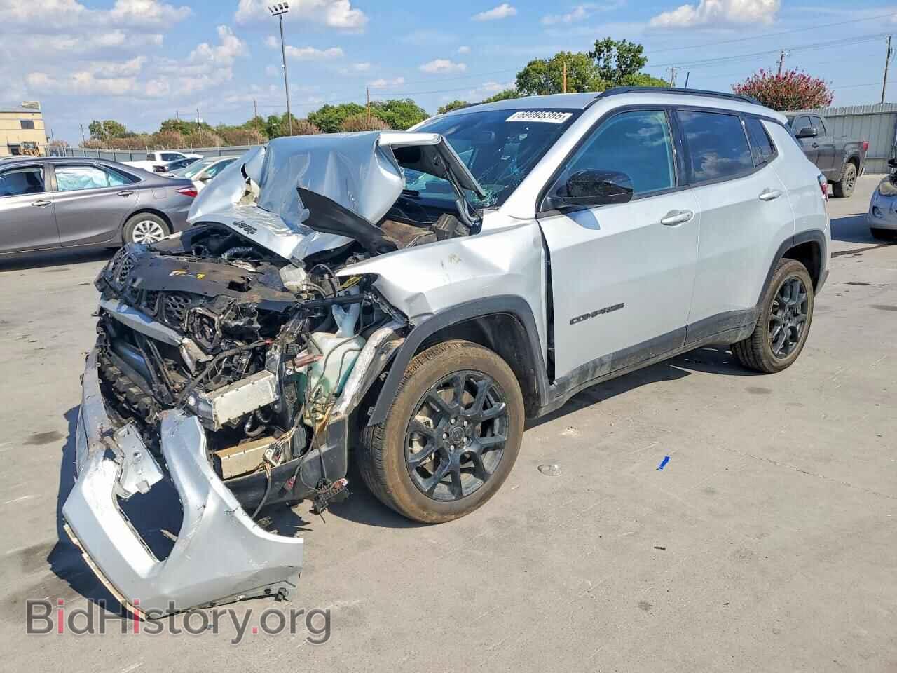 Фотография 3C4NJDBN7TT158300 - JEEP COMPASS 2026