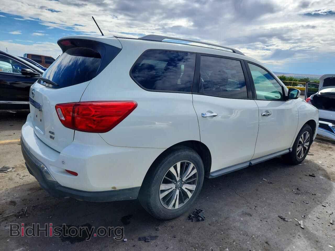 2017 NISSAN PATHFINDER - VIN: 5N1DR2MM1HC683946 - Фото 3