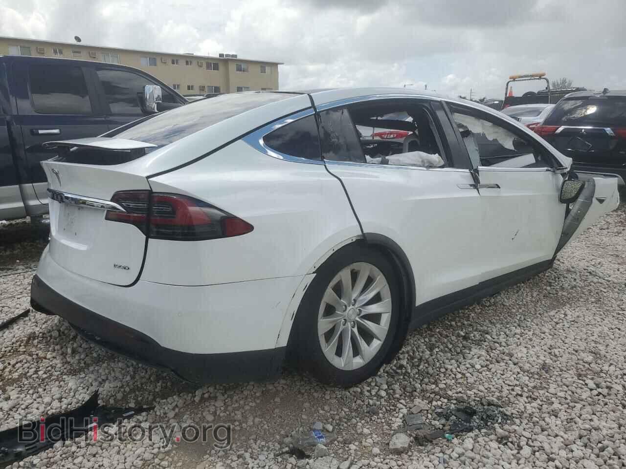 2017 TESLA MODEL X - VIN: 5YJXCAE21HF078564 - Photo 3