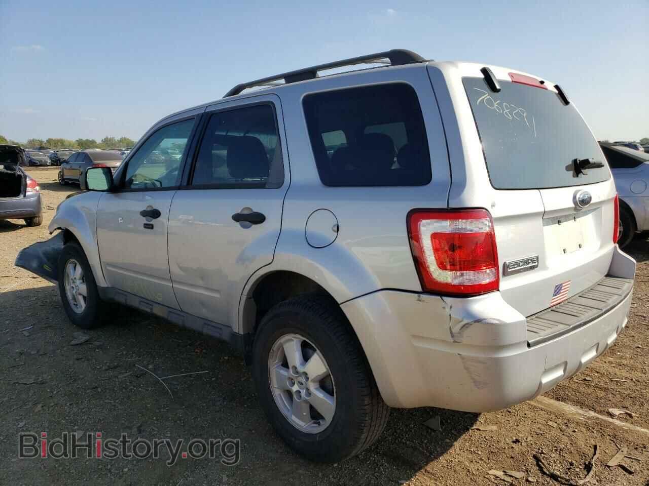 2009 FORD ESCAPE - VIN: 1FMCU03749KA87134 - Фото 2