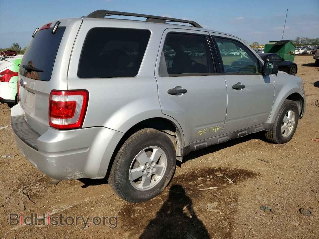 2009 FORD ESCAPE - VIN: 1FMCU03749KA87134 - Фото 3