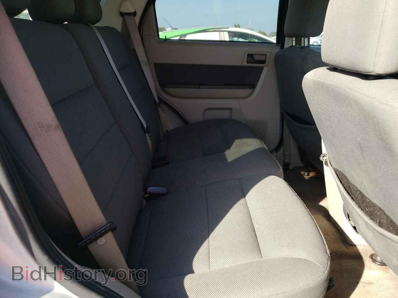 2009 FORD ESCAPE - VIN: 1FMCU03749KA87134 - Фото 10