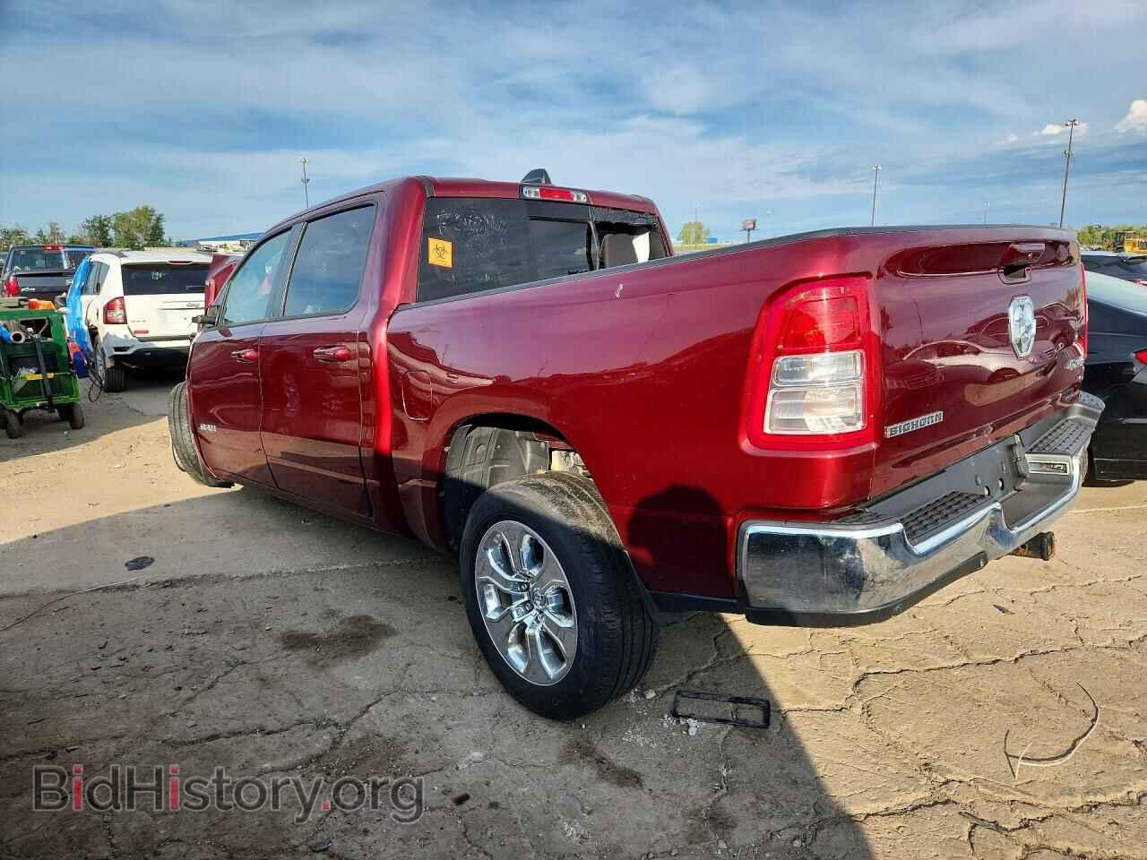 2022 RAM 1500 - VIN: 1C6RRFFG3NN258759 - Фото 2