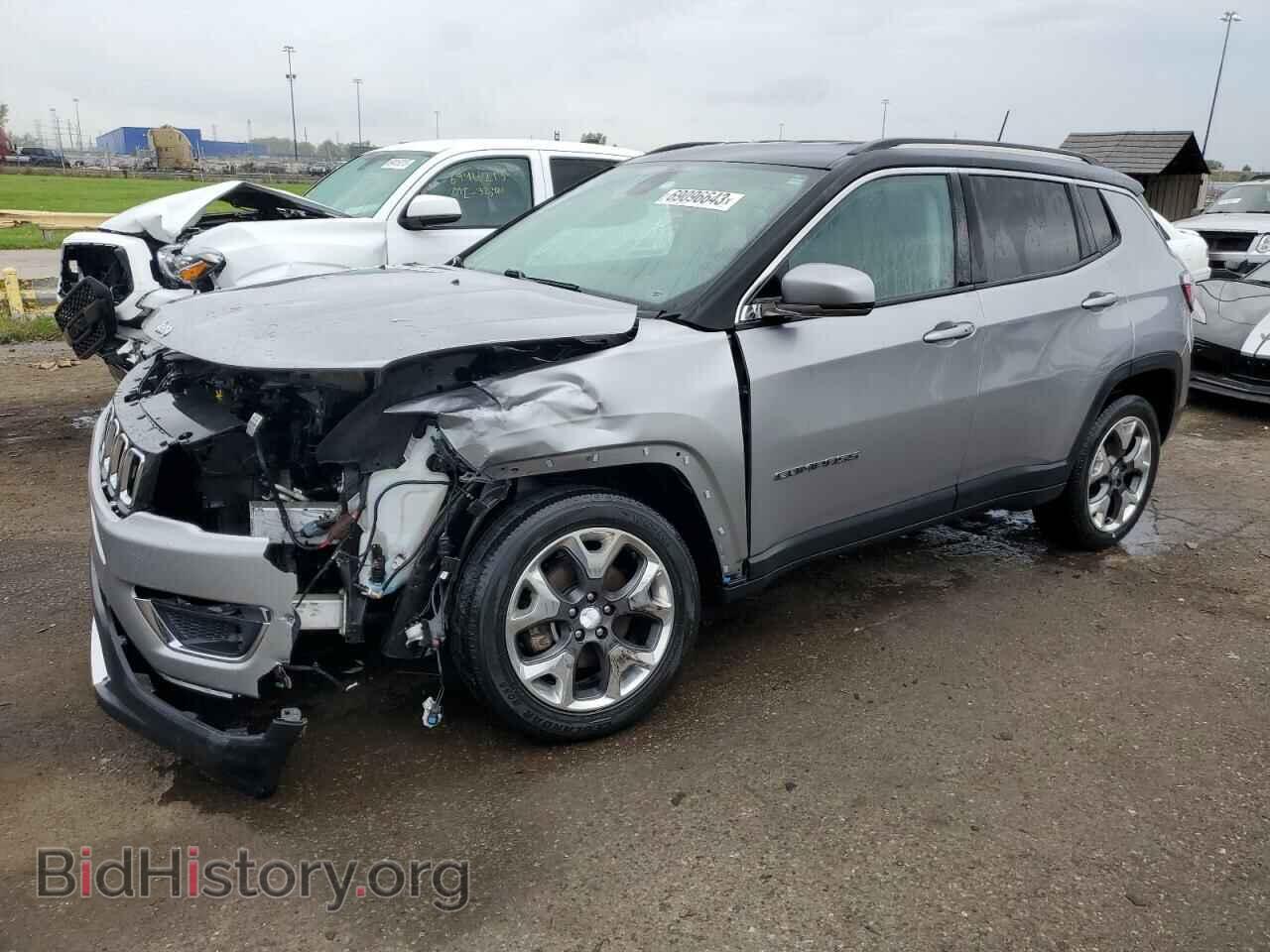 Фотография 3C4NJDCB5JT212002 - JEEP COMPASS 2018