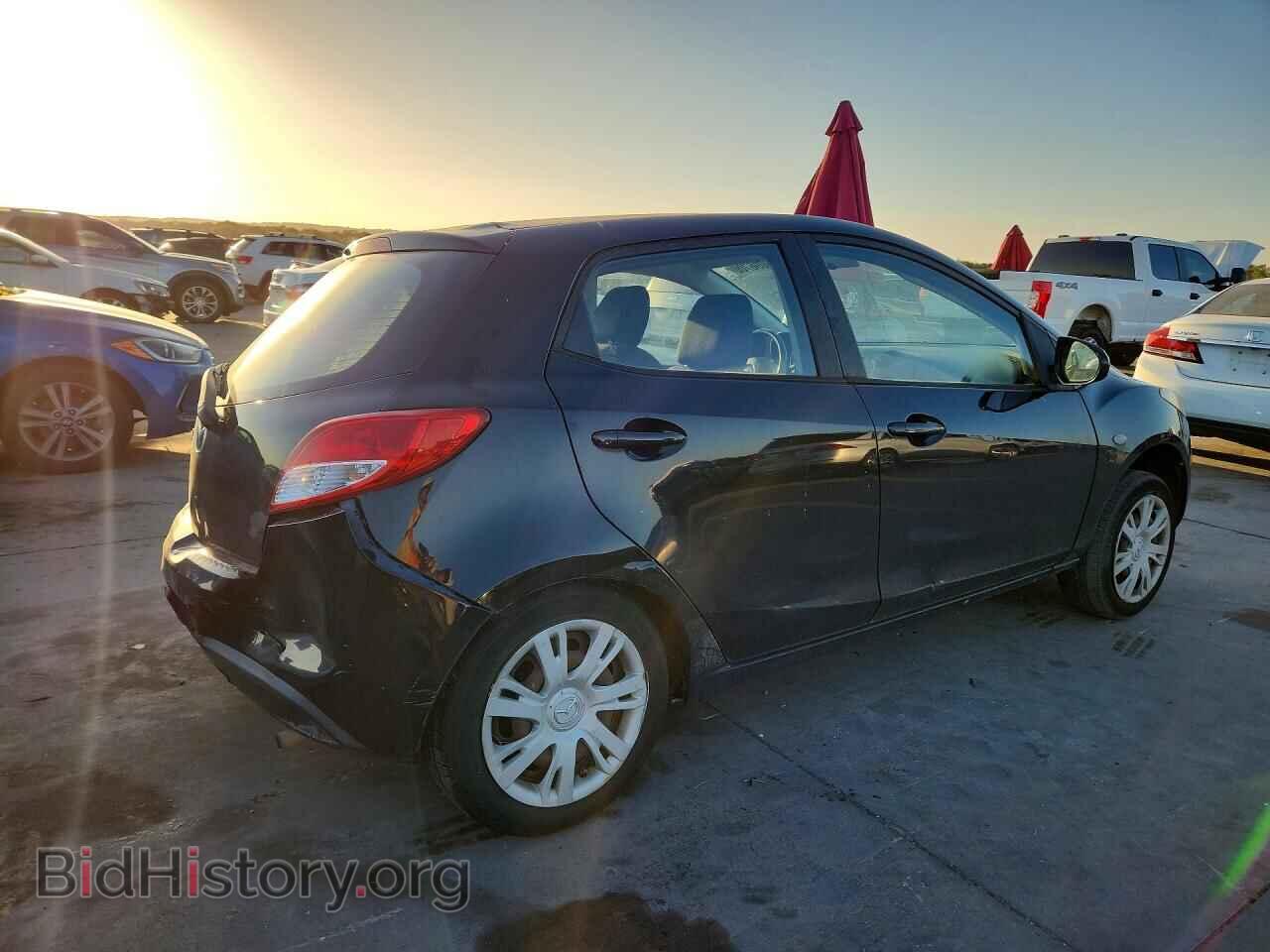2013 Mazda 2 (VIN JM1DE1KY9D0162937) — фото 3 из 12
