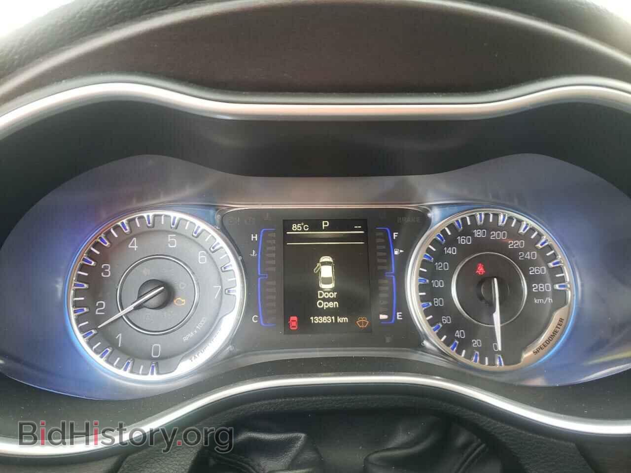 2016 CHRYSLER 200 - VIN: 1C3CCCFB9GN103448 - Фото 9
