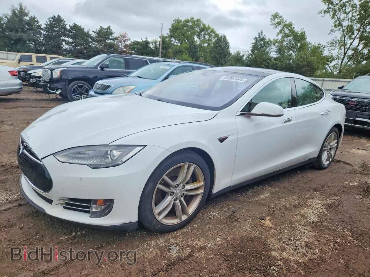 Фотография 5YJSA1E2XFF109159 - TESLA MODEL S 2015
