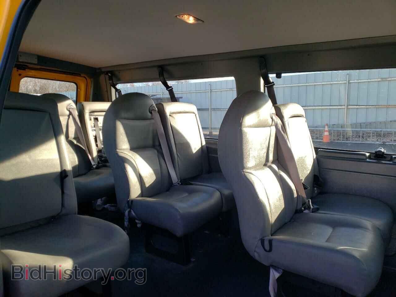 2011 FORD ECONOLINE - VIN: 1FTNE2EW0BDB26208 - Photo 11