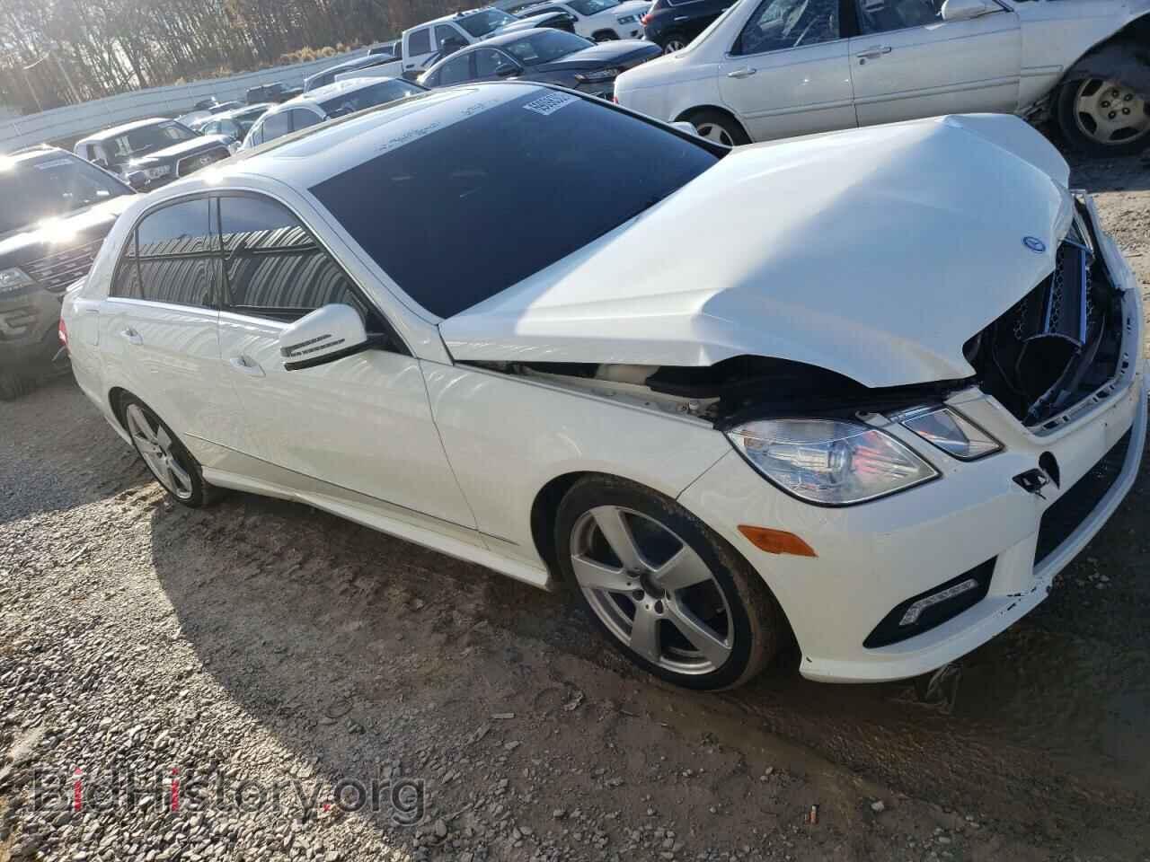 2011 MERCEDES-BENZ E-CLASS - VIN: WDDHF8HB3BA461881 - Фото 4
