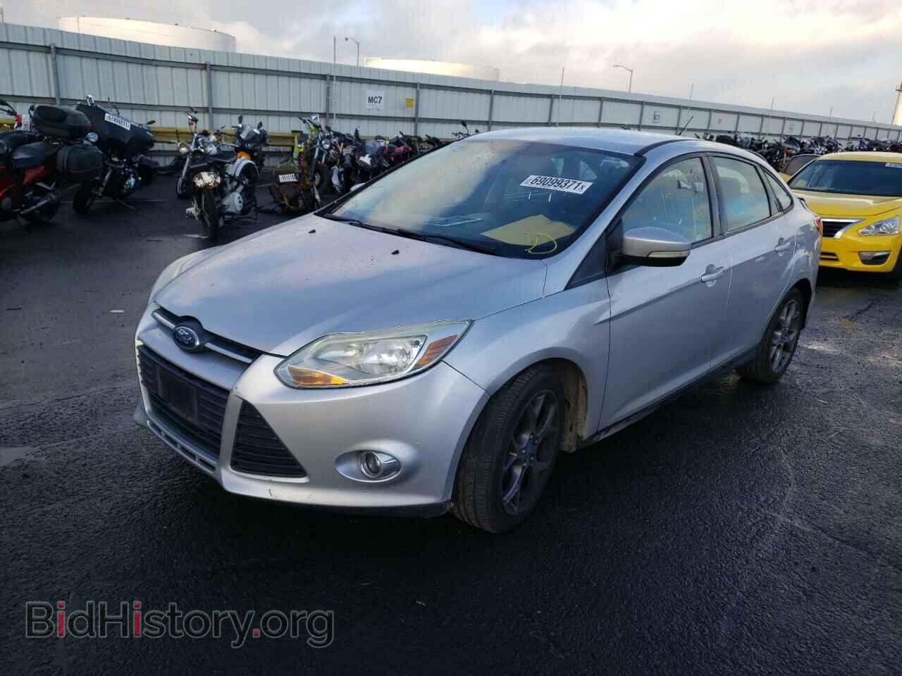 2013 FORD FOCUS - VIN: 1FADP3F2XDL246894 - Фото 2