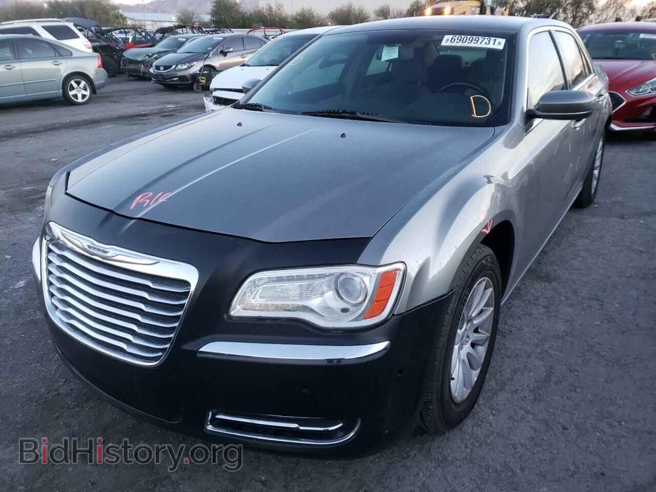 2012 CHRYSLER 300 - VIN: 2C3CCAAG3CH165194 - Фото 2