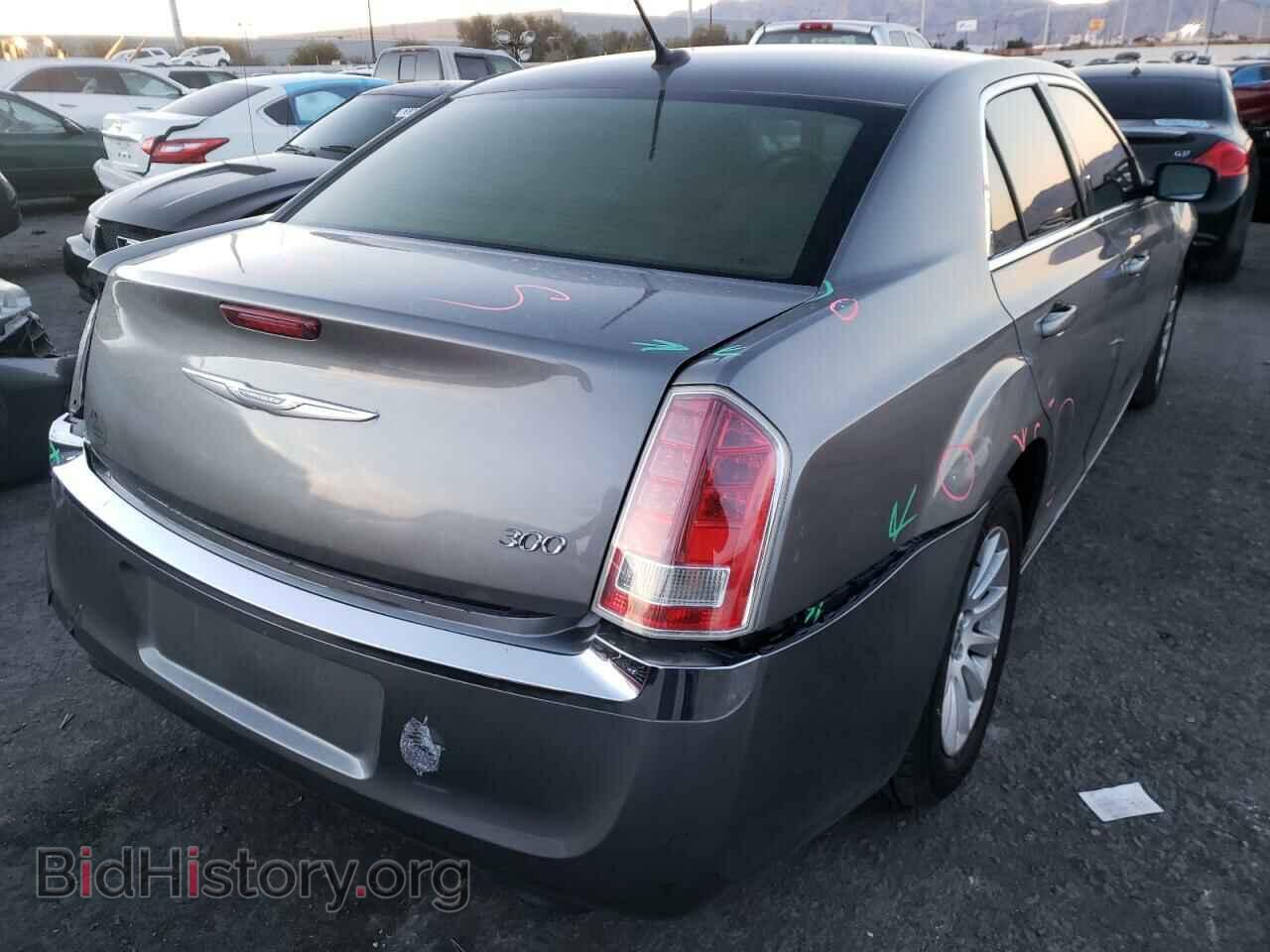 2012 CHRYSLER 300 - VIN: 2C3CCAAG3CH165194 - Фото 4