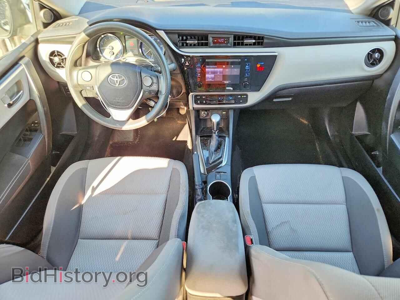 2018 TOYOTA COROLLA - VIN: 5YFBURHE9JP792268 - Фото 8