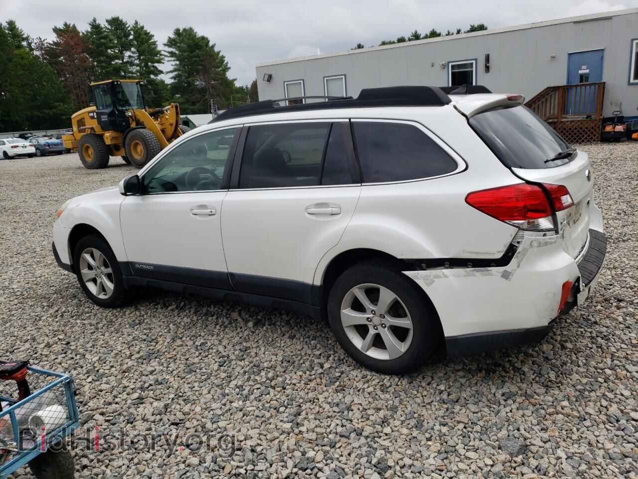 2014 SUBARU OUTBACK - VIN: 4S4BRBCC3E3306479 - Фото 2