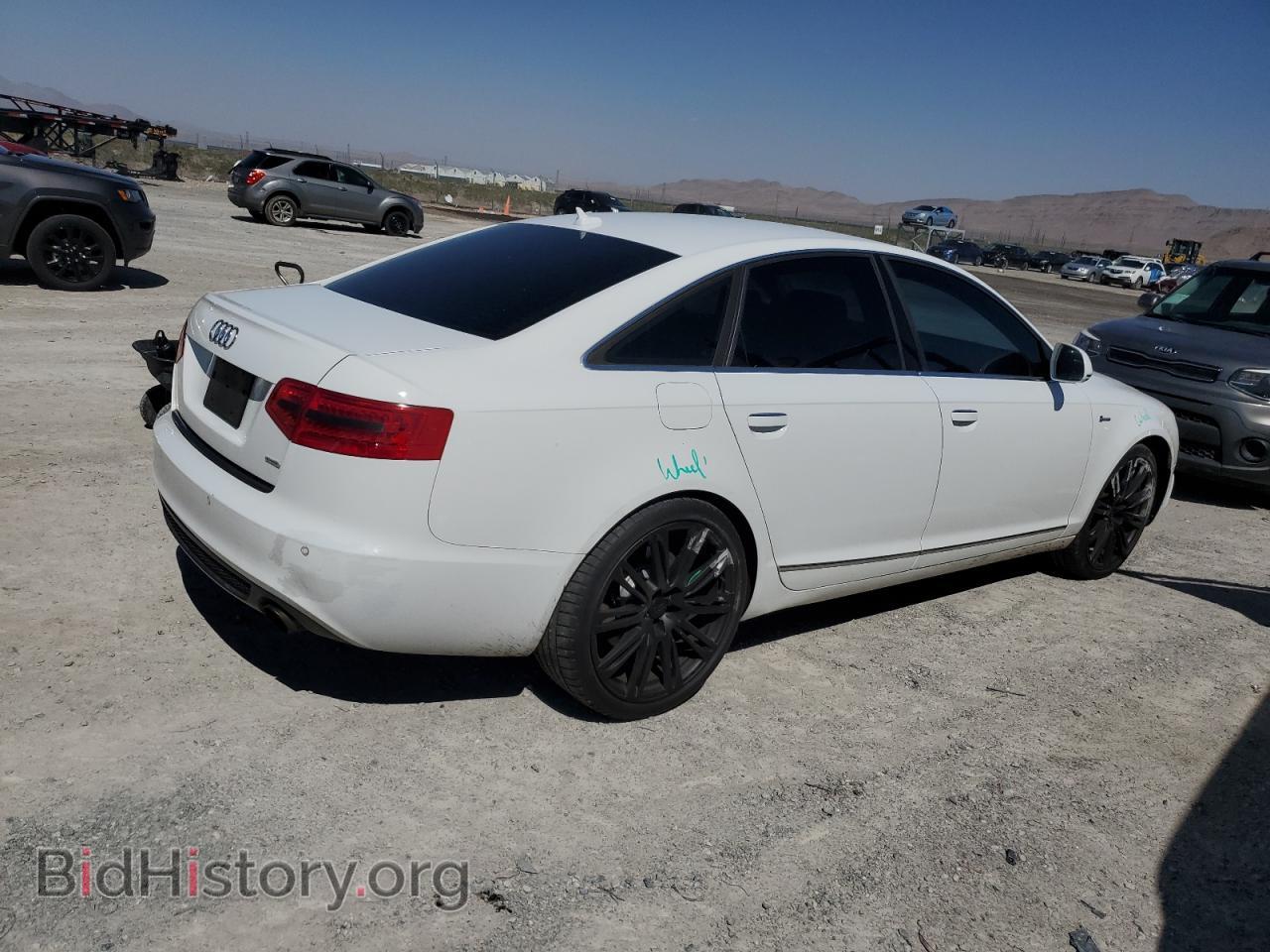 2011 AUDI A6 - VIN: WAUFGAFBXBN002605 - Фото 3