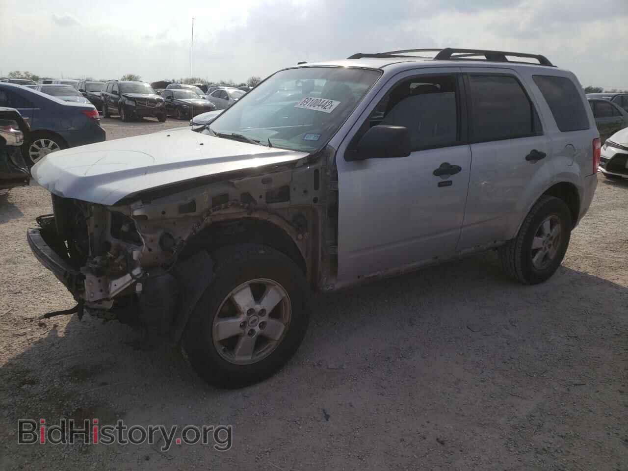 Фотография 1FMCU0D71AKD32426 - FORD ESCAPE 2010