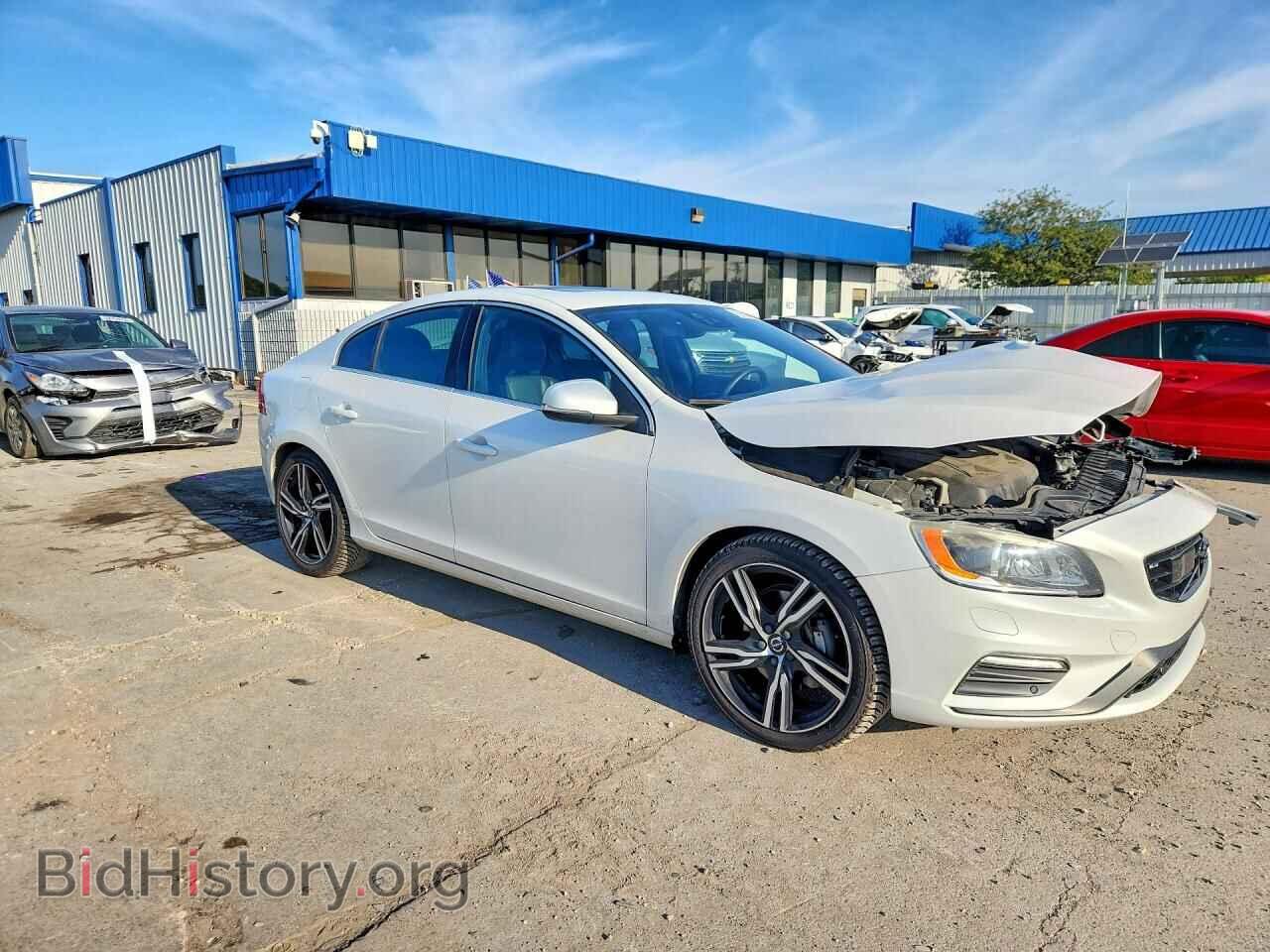 2017 VOLVO S60 - VIN: YV149MTS5H2422142 - Photo 4