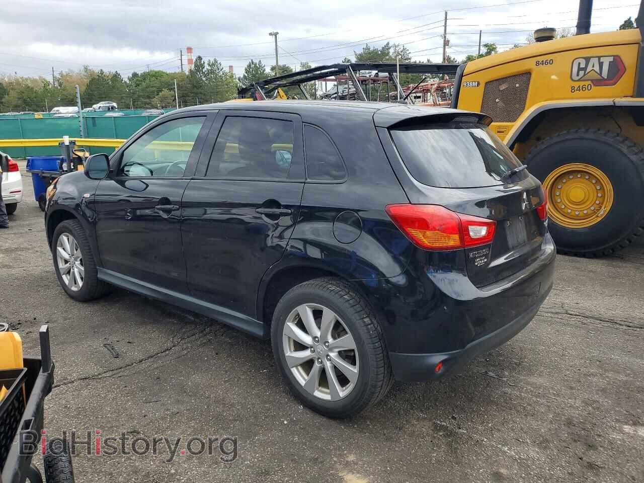 2015 MITSUBISHI OUTLANDER - VIN: 4A4AR3AU3FE062591 - Фото 2