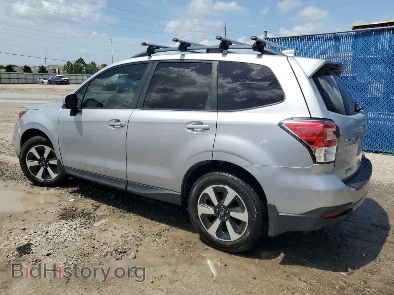 2017 SUBARU FORESTER - VIN: JF2SJAEC2HH544044 - Фото 2