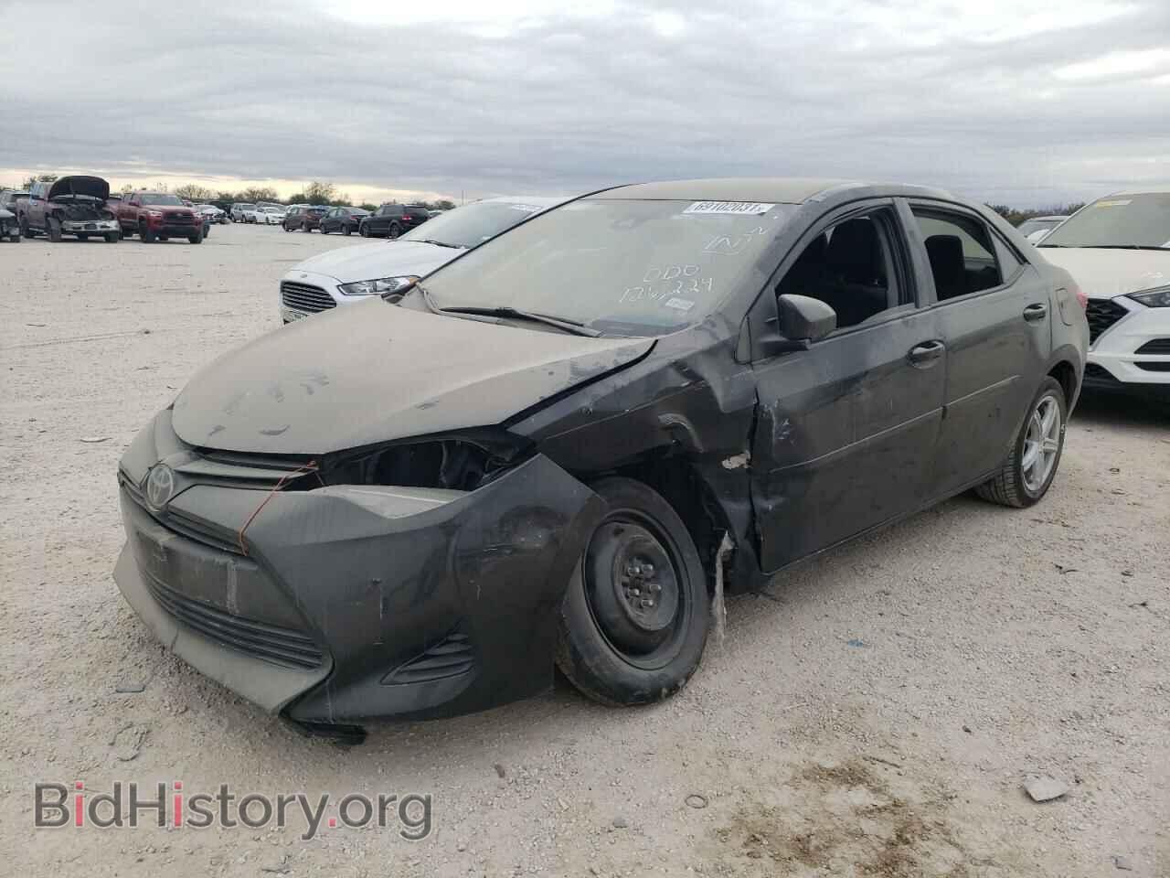 2017 TOYOTA COROLLA - VIN: 5YFBURHE2HP574151 - Фото 2