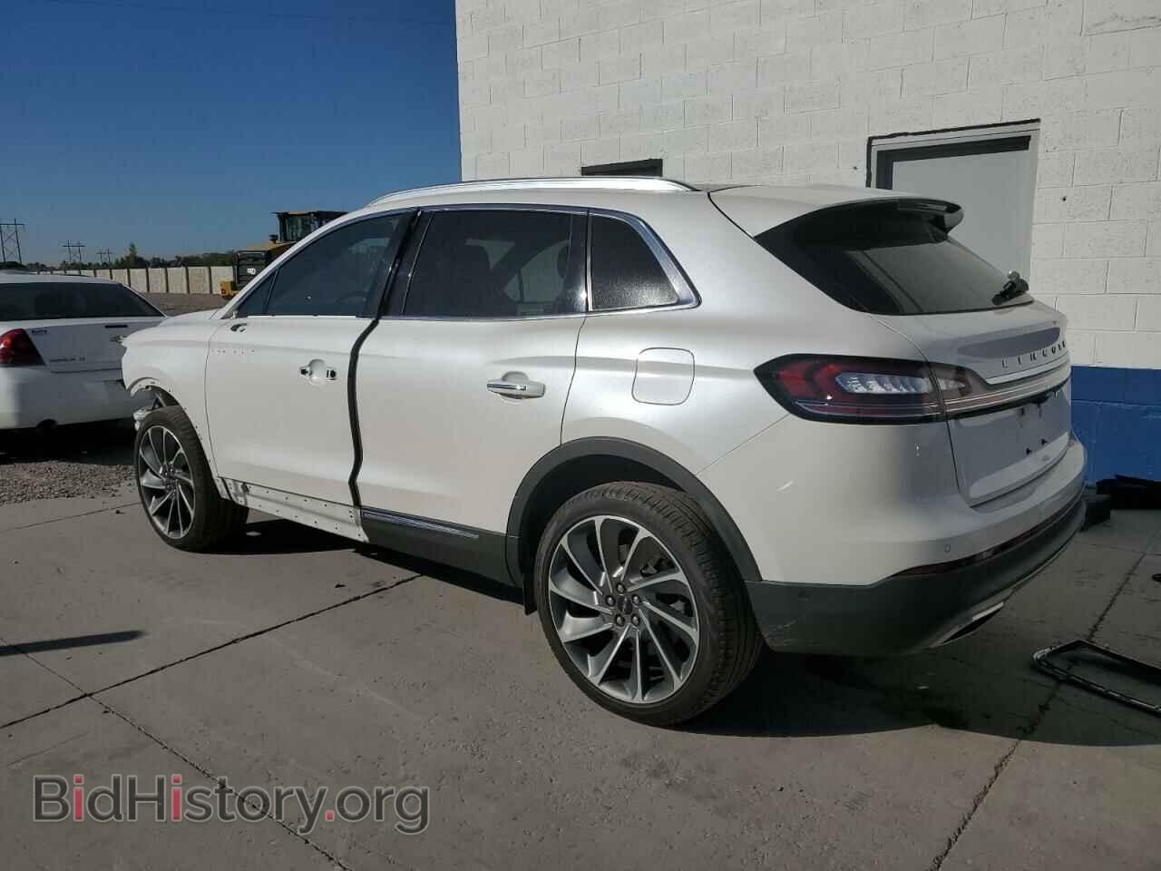 2019 LINCOLN NAUTILUS - VIN: 2LMPJ8LP8KBL23104 - Фото 2