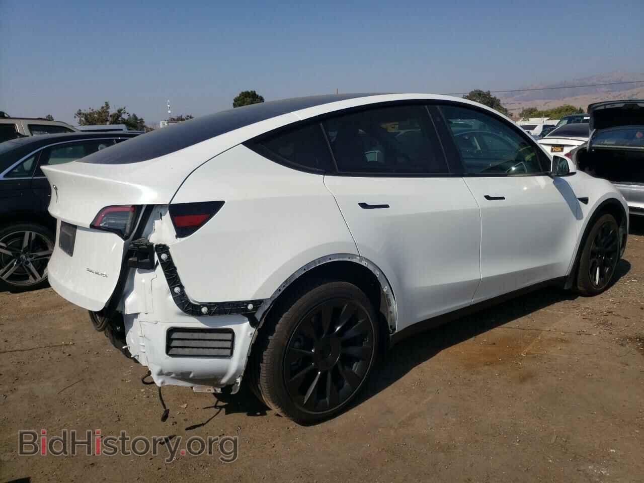 2023 TESLA MODEL Y - VIN: 7SAYGDEE7PF691231 - Фото 3