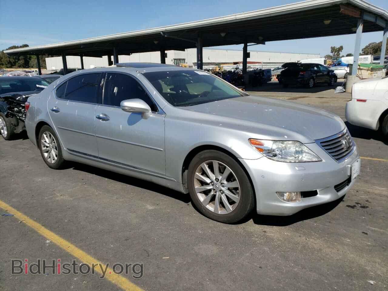 2011 LEXUS LS460 - VIN: JTHDL5EF5B5002995 - Photo 4