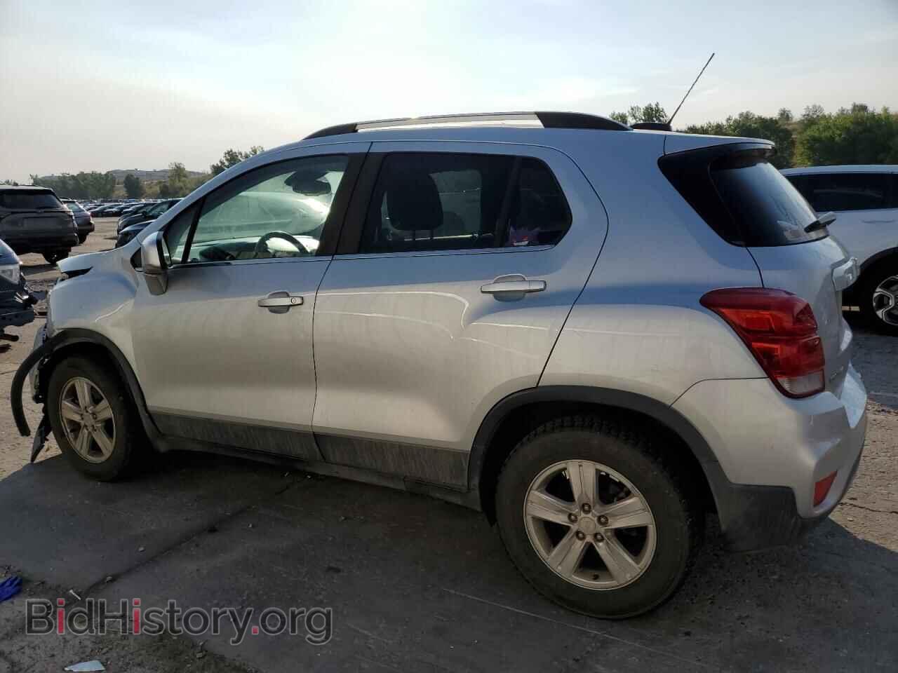 2017 CHEVROLET TRAX - VIN: 3GNCJPSB5HL250762 - Фото 2