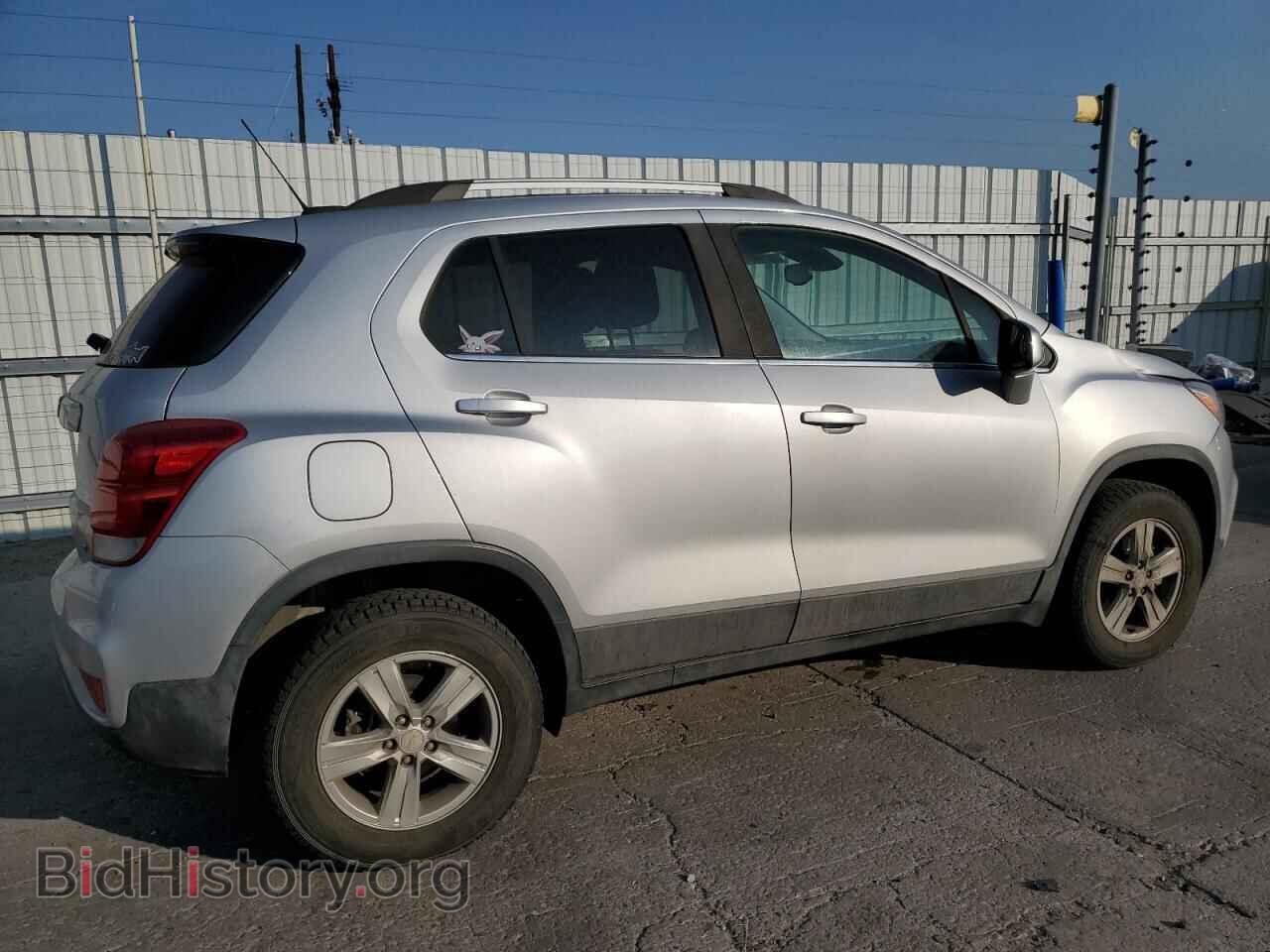 2017 CHEVROLET TRAX - VIN: 3GNCJPSB5HL250762 - Фото 3