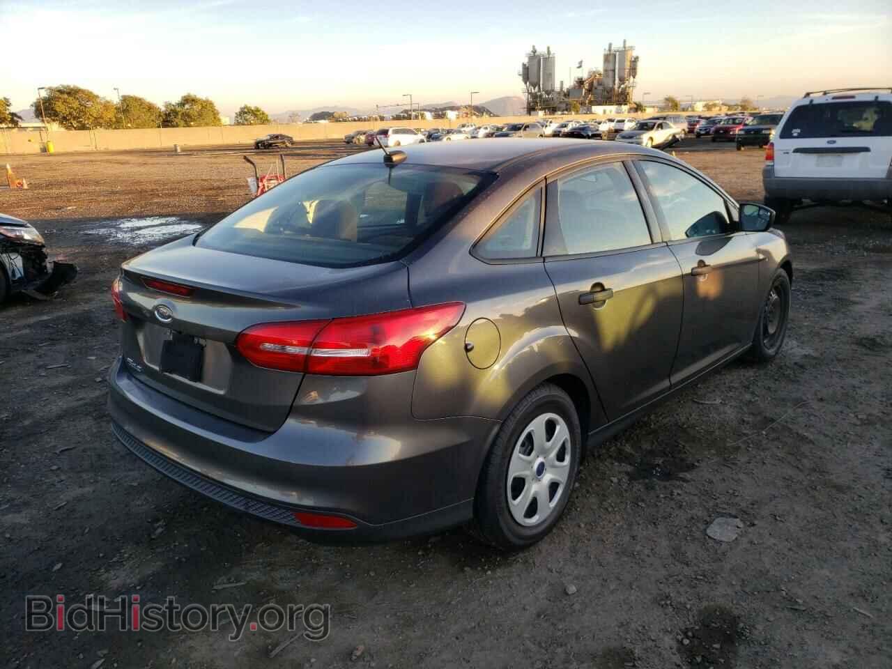 2015 FORD FOCUS - VIN: 1FADP3E25FL256303 - Photo 4
