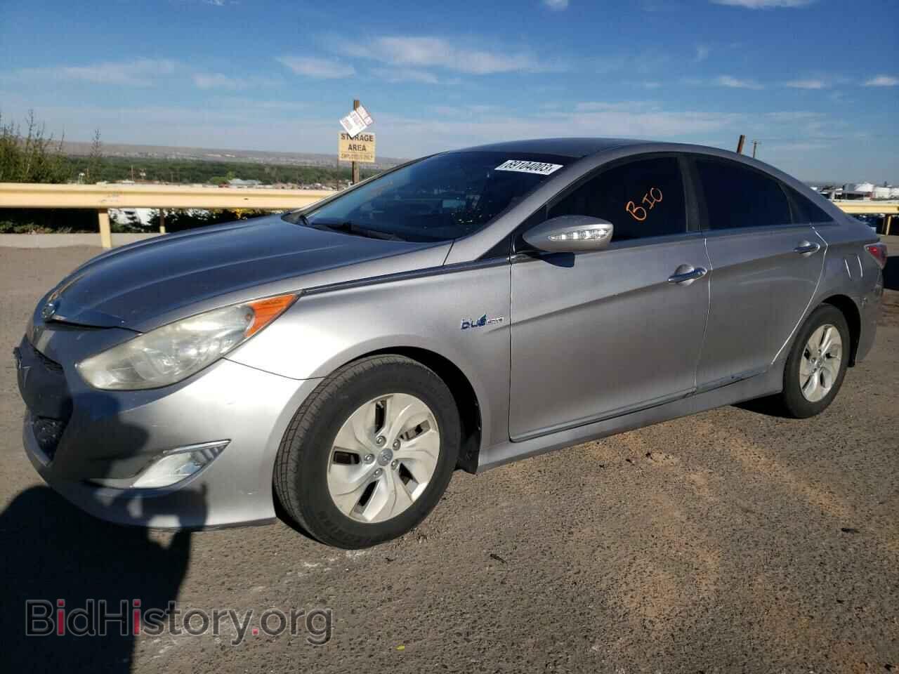 Фотография KMHEC4A41DA069751 - HYUNDAI SONATA 2013