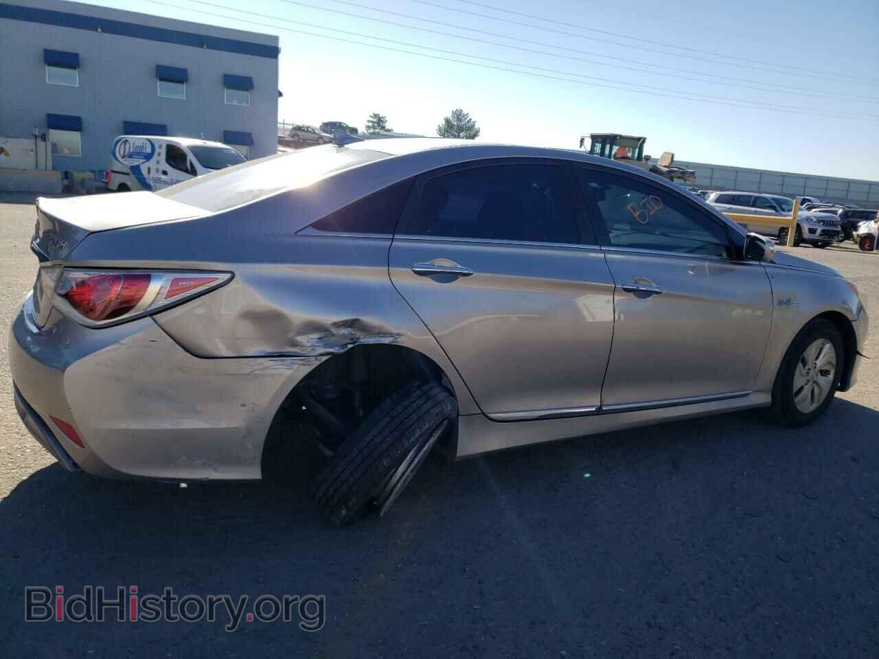 2013 HYUNDAI SONATA - VIN: KMHEC4A41DA069751 - Фото 3