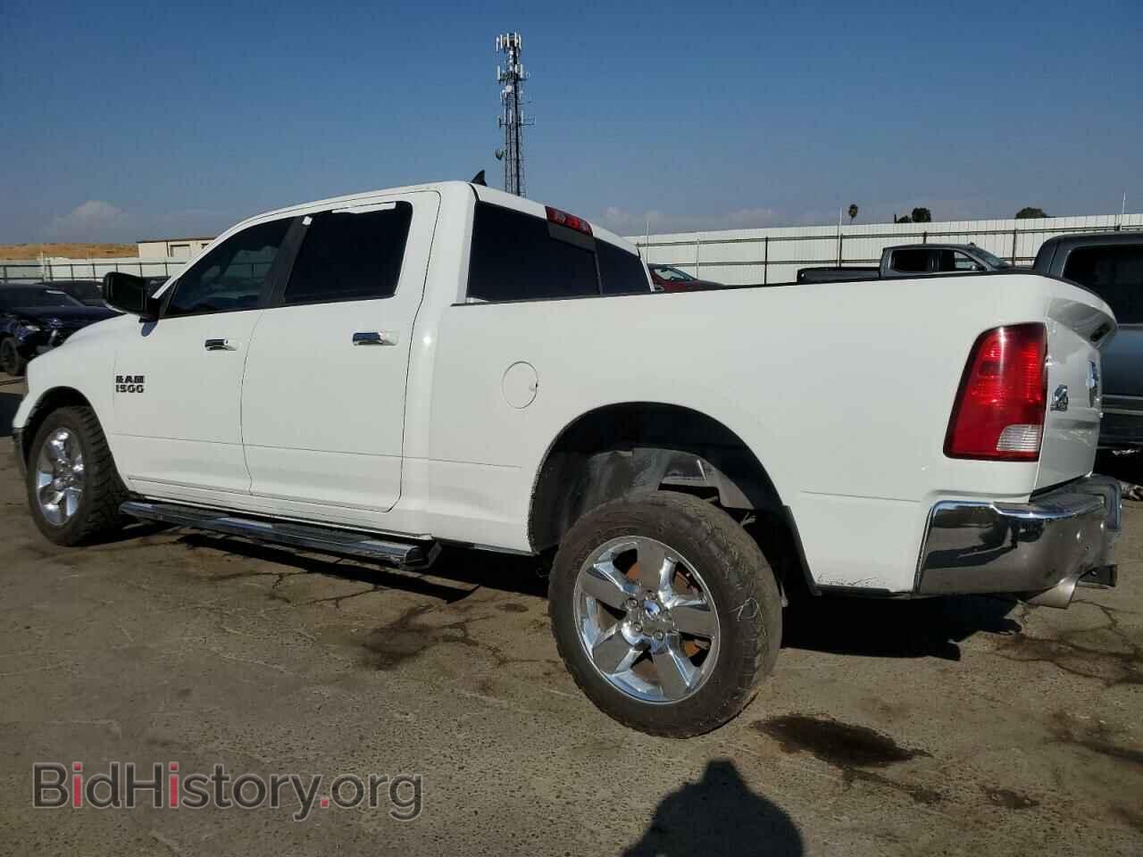 2018 RAM 1500 - VIN: 1C6RR7TT9JS150357 - Photo 2
