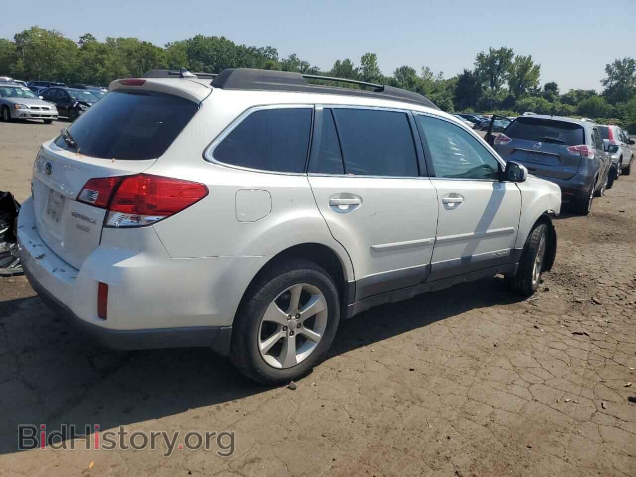 2014 SUBARU OUTBACK - VIN: 4S4BRBCC0E3241025 - Фото 3