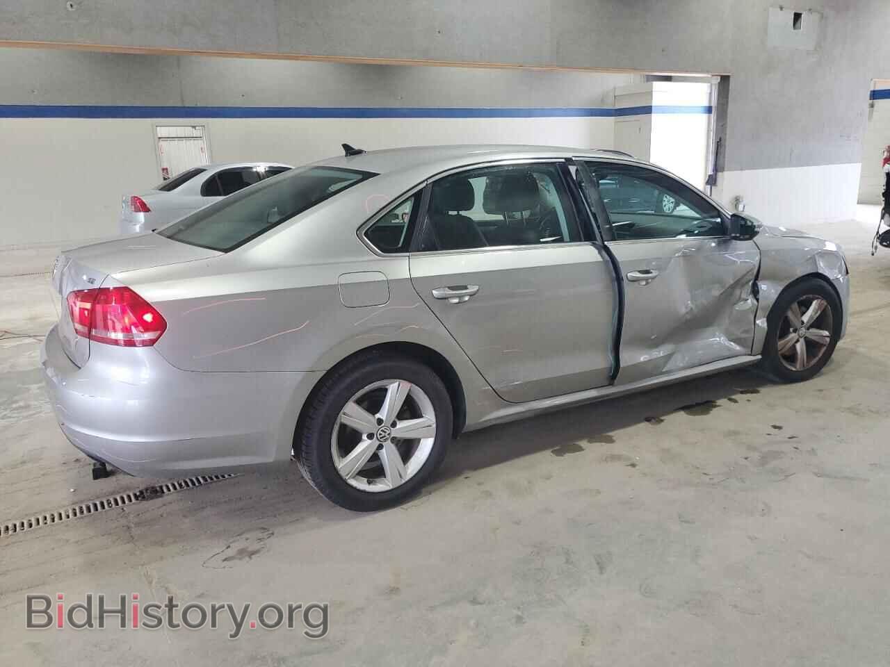 2012 VOLKSWAGEN PASSAT - VIN: 1VWBP7A33CC033791 - Фото 3