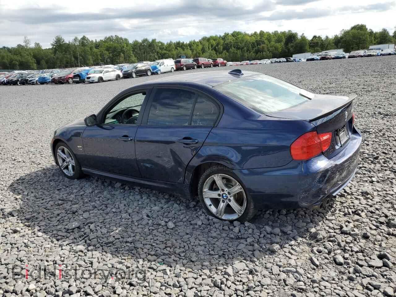 2011 BMW 3 SERIES - VIN: WBAPK5C54BA659366 - Фото 2