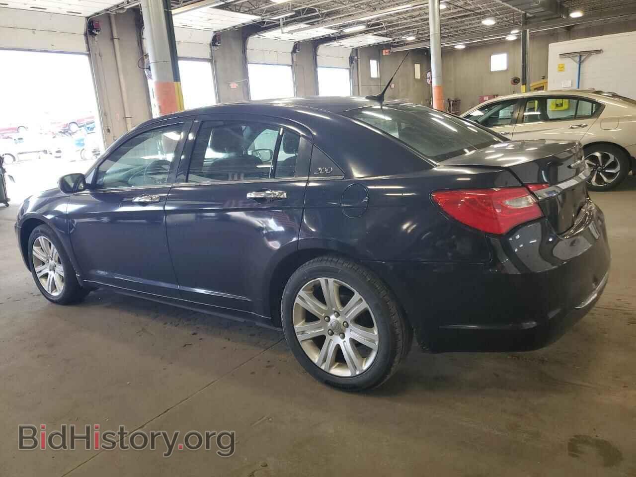 2012 CHRYSLER 200 - VIN: 1C3CCBBB7CN130898 - Фото 2