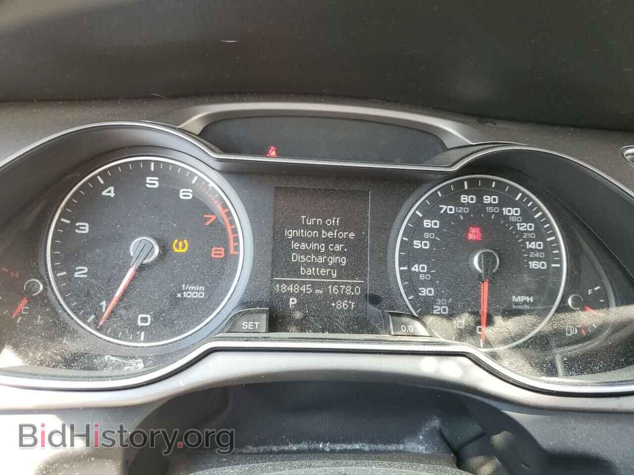 2013 AUDI A4 - VIN: WAUAFAFL2DN040211 - Фото 9