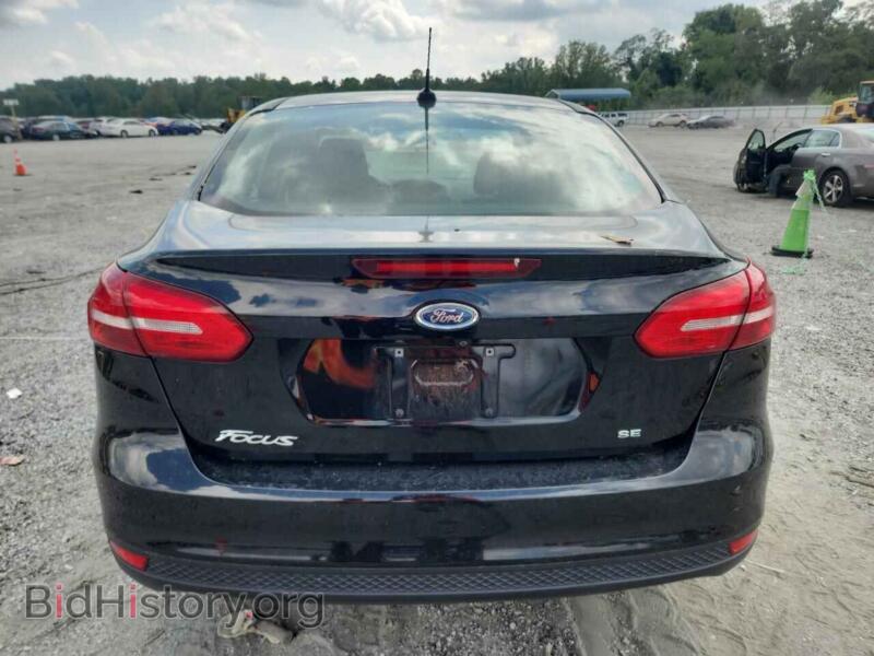 2017 Ford FOCUS (VIN 1FADP3F22HL320203) — фото 6 из 12